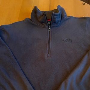 Men’s half zip fleece pull over